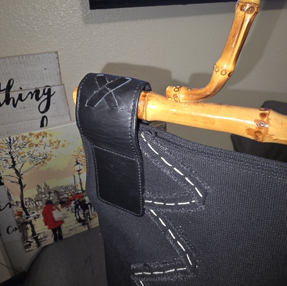 Unique Black Bamboo-Handle Embroidered Medium Tote Bag - Preloved Condition - Picture 4 of 9